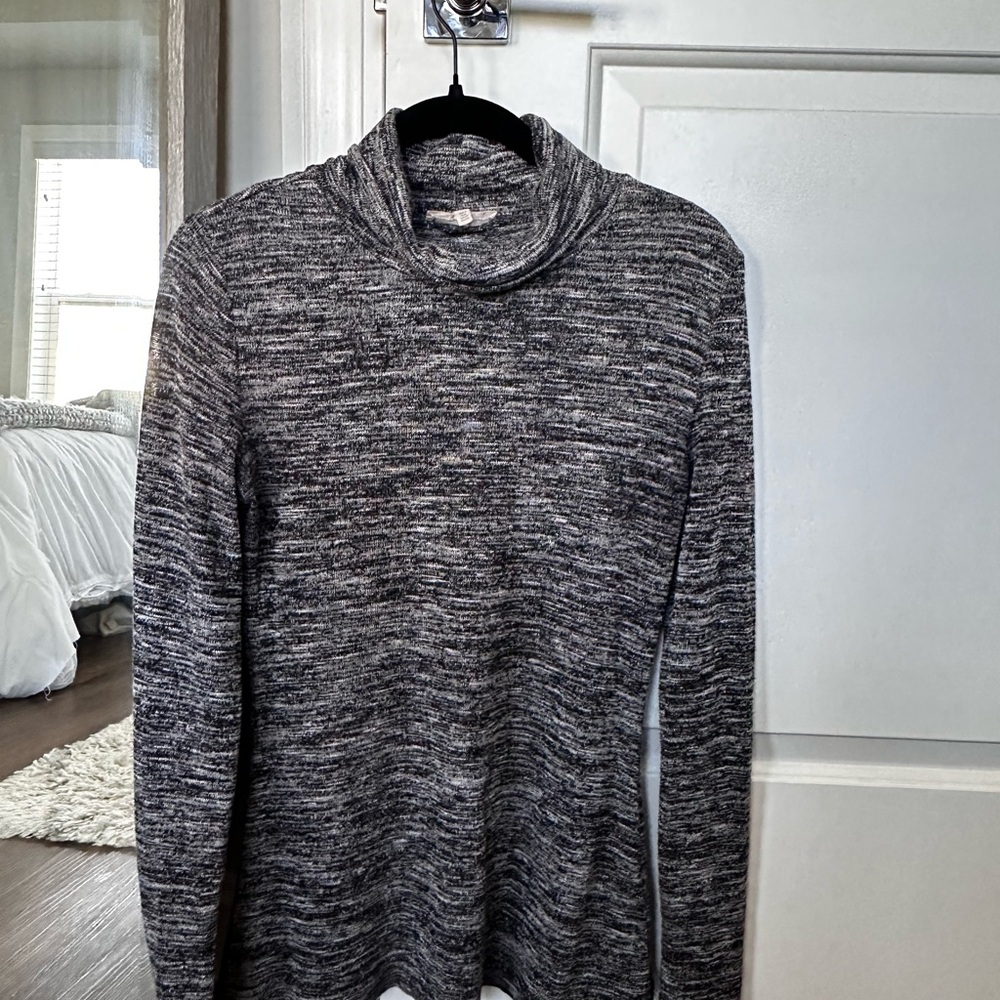 Cozy Marled Gray Turtleneck Sweater - Soft Knit Long Sleeve